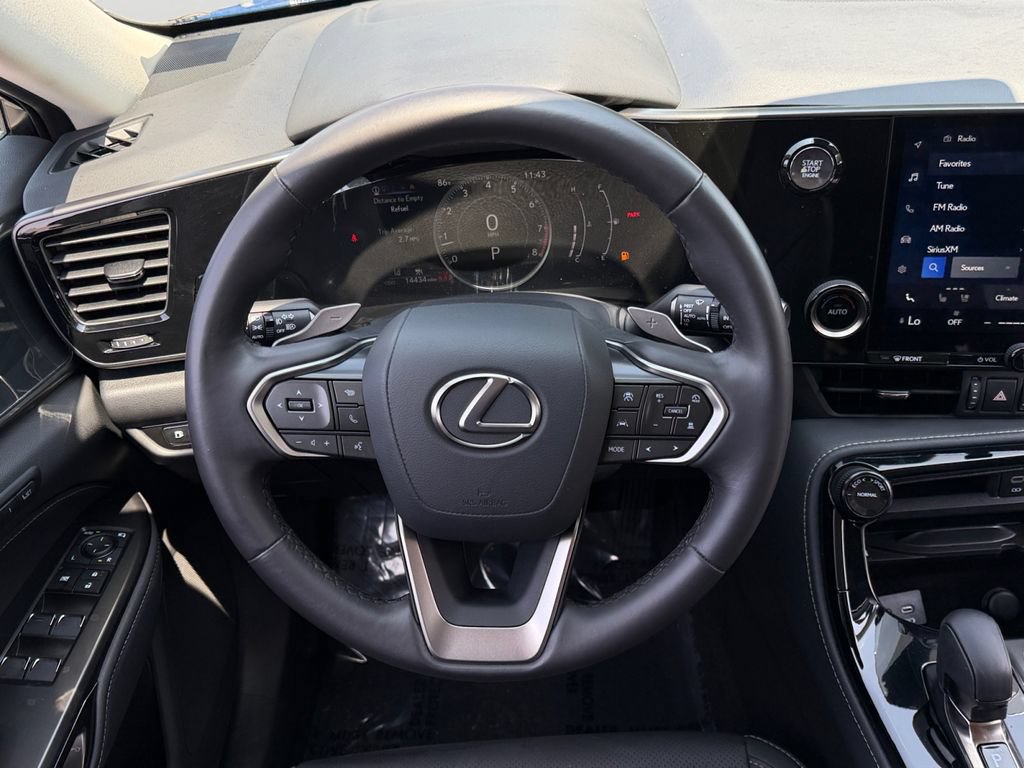 Certified 2025 Lexus NX 250 FWD w/ Accessory Package (Z2) image 17