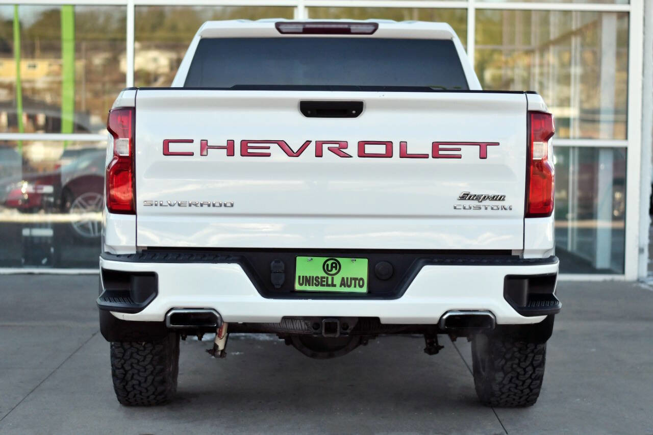 Used 2019 Chevrolet Silverado 1500 Custom Trail Boss AWD/4WD image 6