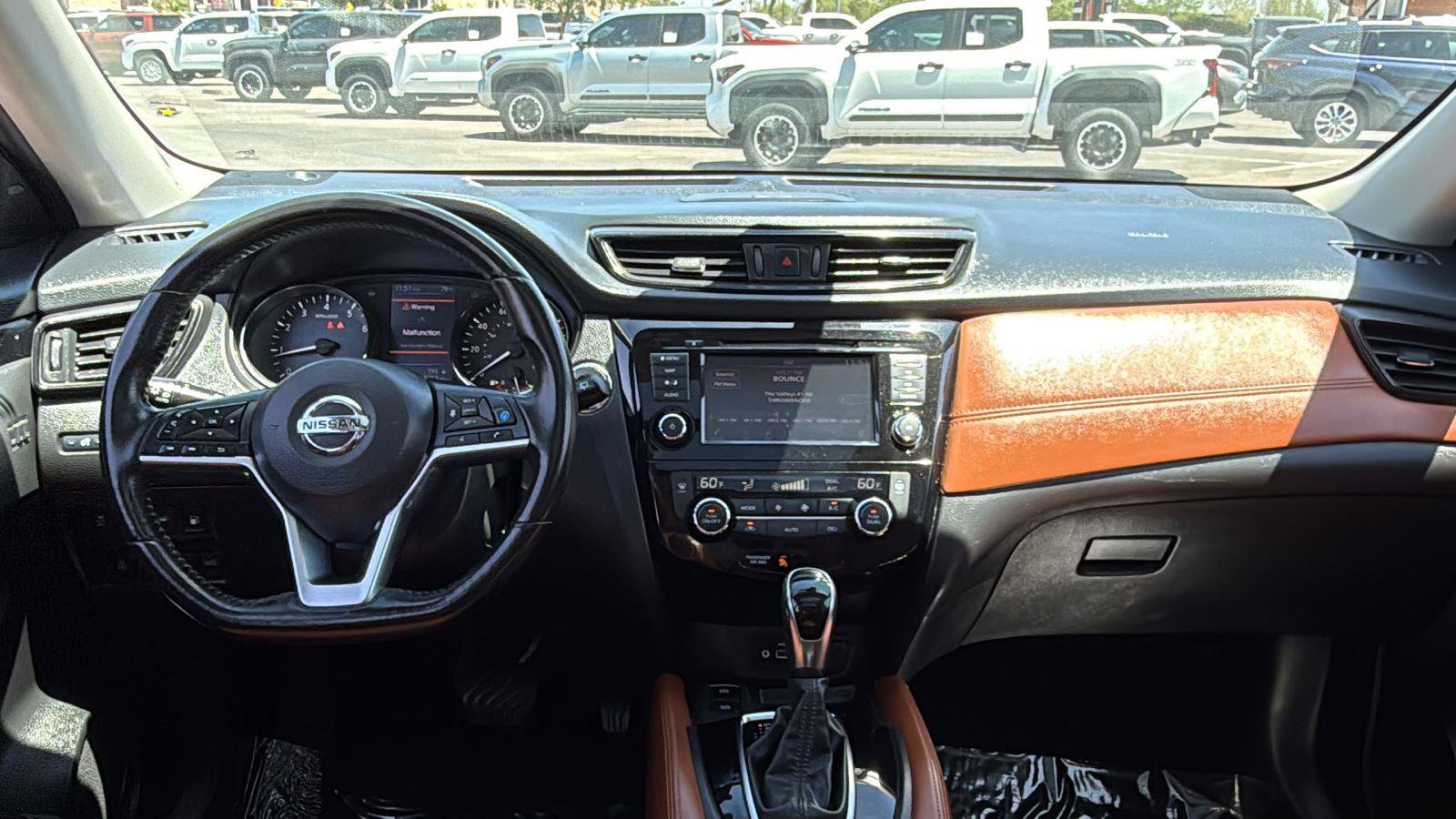 Used 2018 Nissan Rogue SL w/ Premium Package AWD/4WD image 8