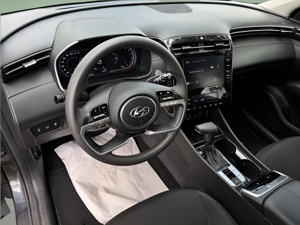 Used 2024 Hyundai Tucson SEL FWD image 22