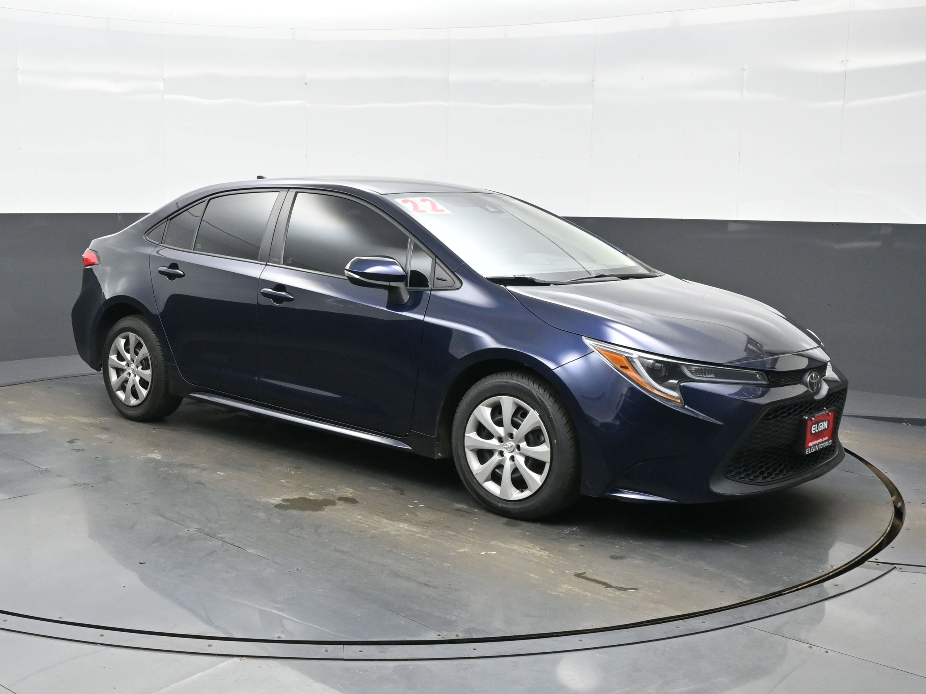 Used 2022 Toyota Corolla LE FWD image 8
