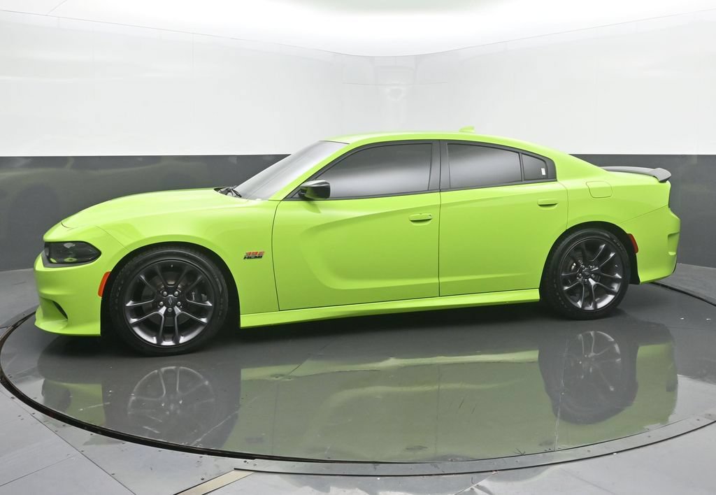 Used 2023 Dodge Charger Scat Pack w/ Plus Group RWD image 2
