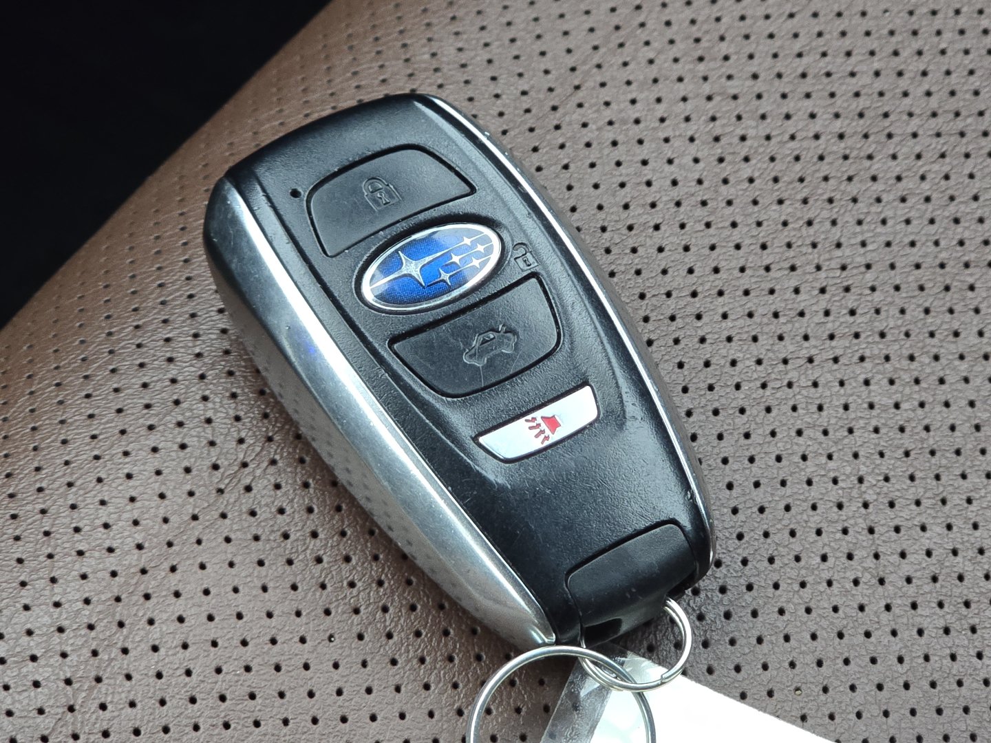 Used 2019 Subaru Ascent Touring w/ Popular Package #3 AWD/4WD image 45