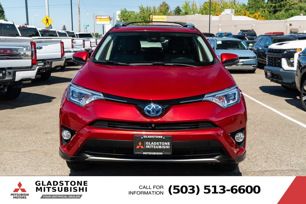 Used 2018 Toyota RAV4 Limited w/ Advanced Technology Package AWD/4WD image 2