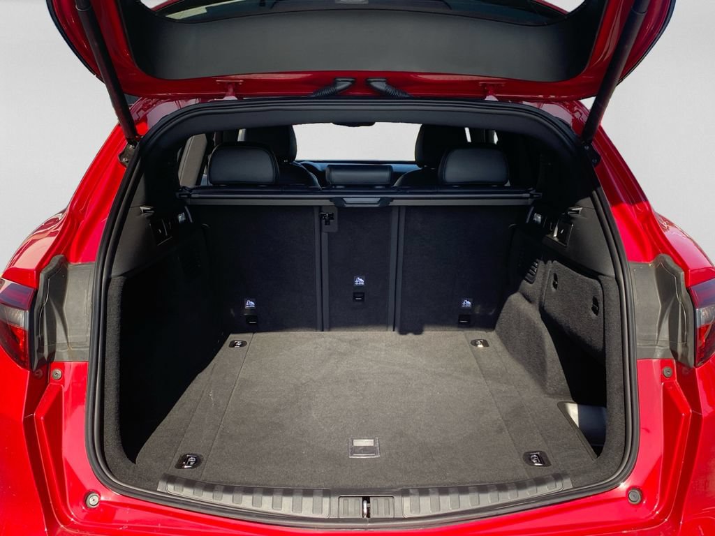Used 2023 Alfa Romeo Stelvio Sprint RWD image 27