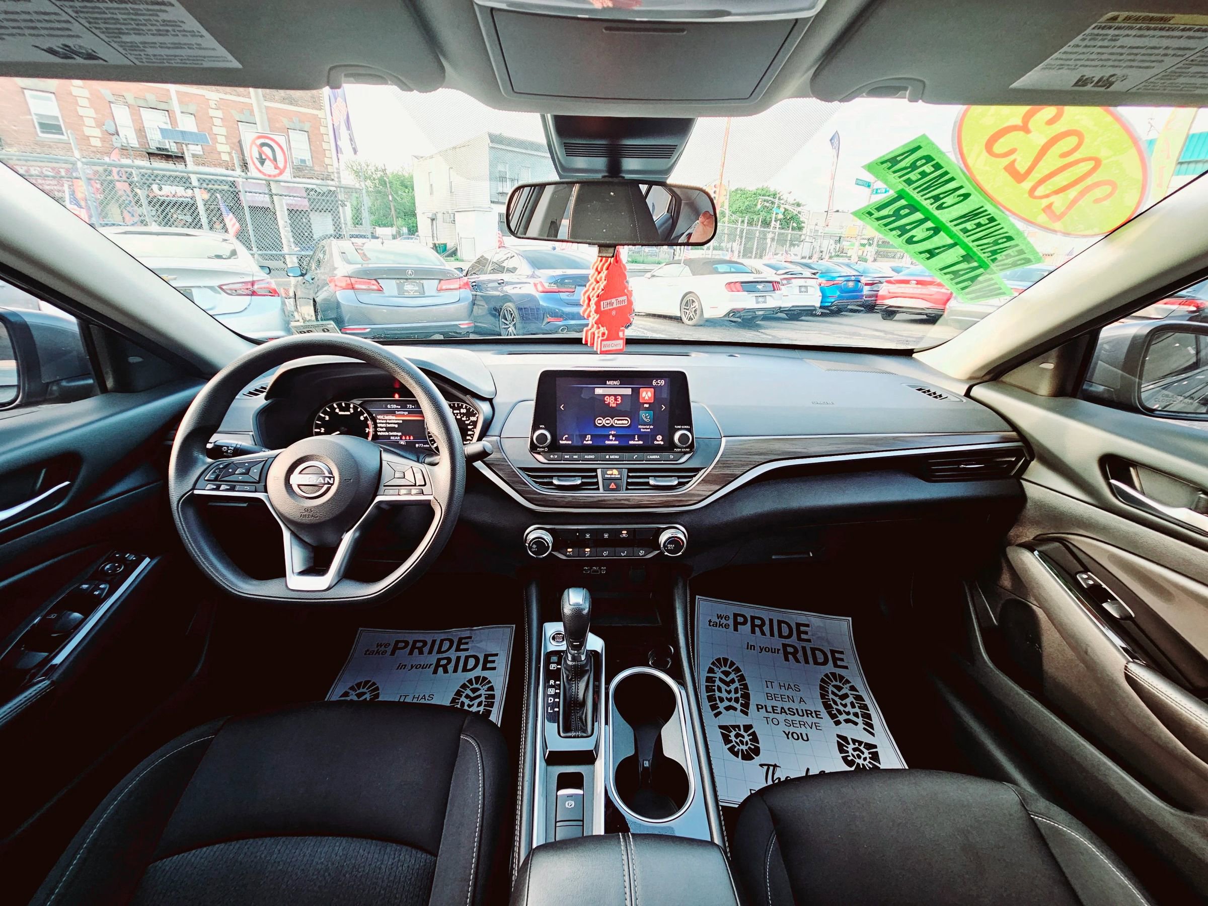 Used 2023 Nissan Altima 2.5 SV image 14