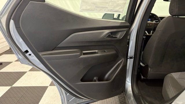New 2027 Chevrolet Bolt LT w/ Comfort Package FWD image 17
