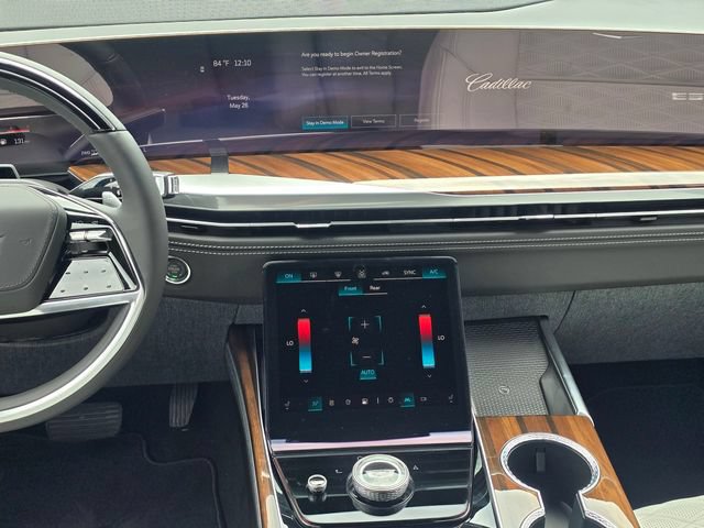 New 2026 Cadillac Escalade Platinum Sport AWD/4WD image 18