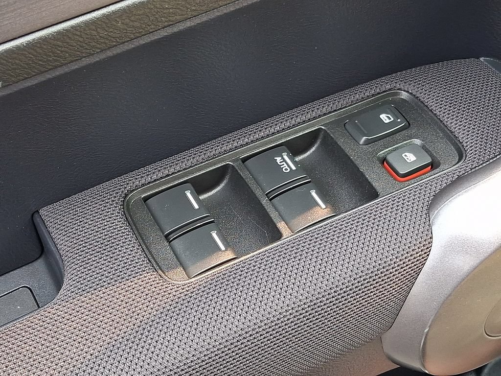 Used 2009 Honda CR-V LX image 24