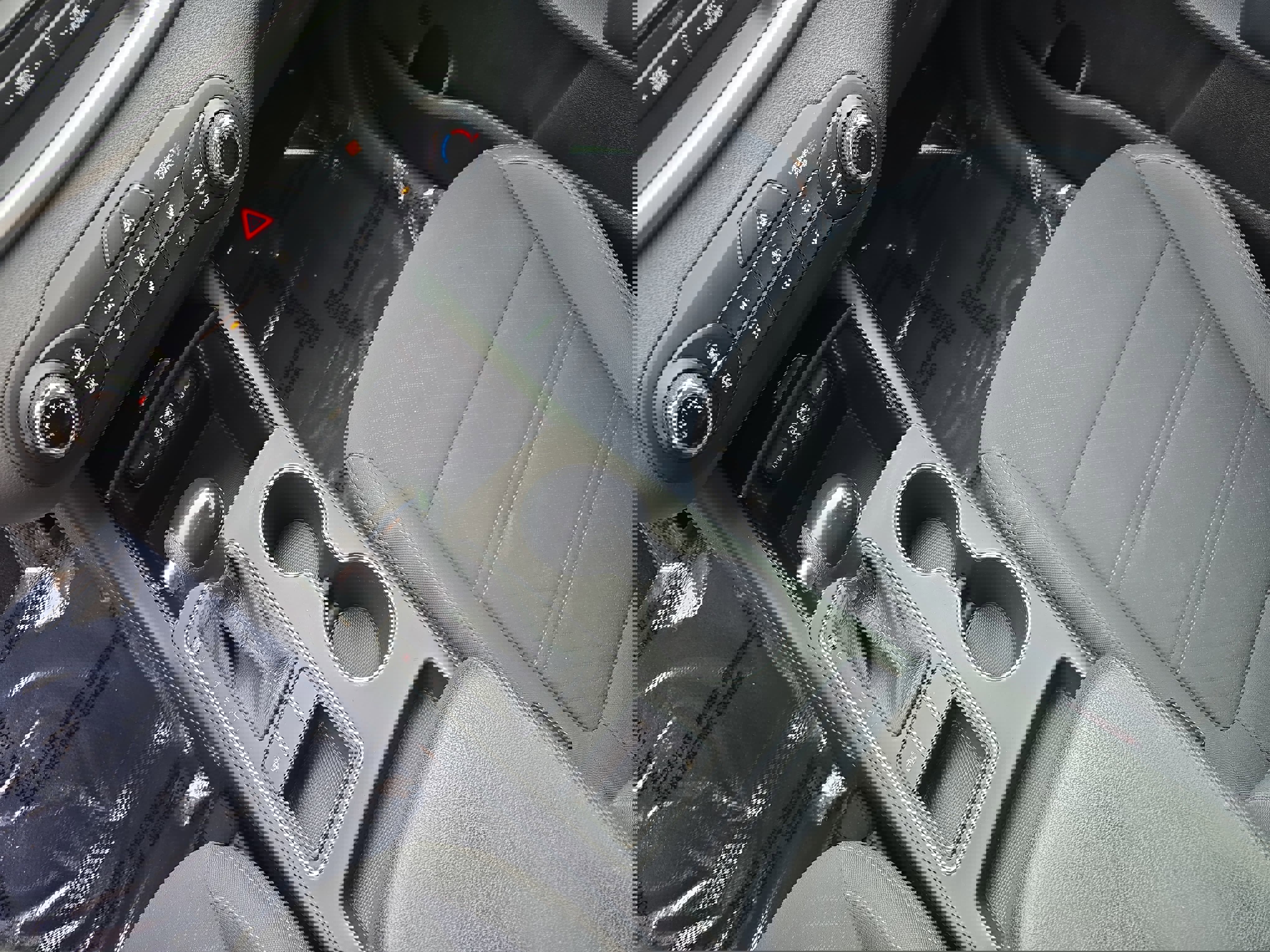 Used 2016 Kia Sorento LX image 27