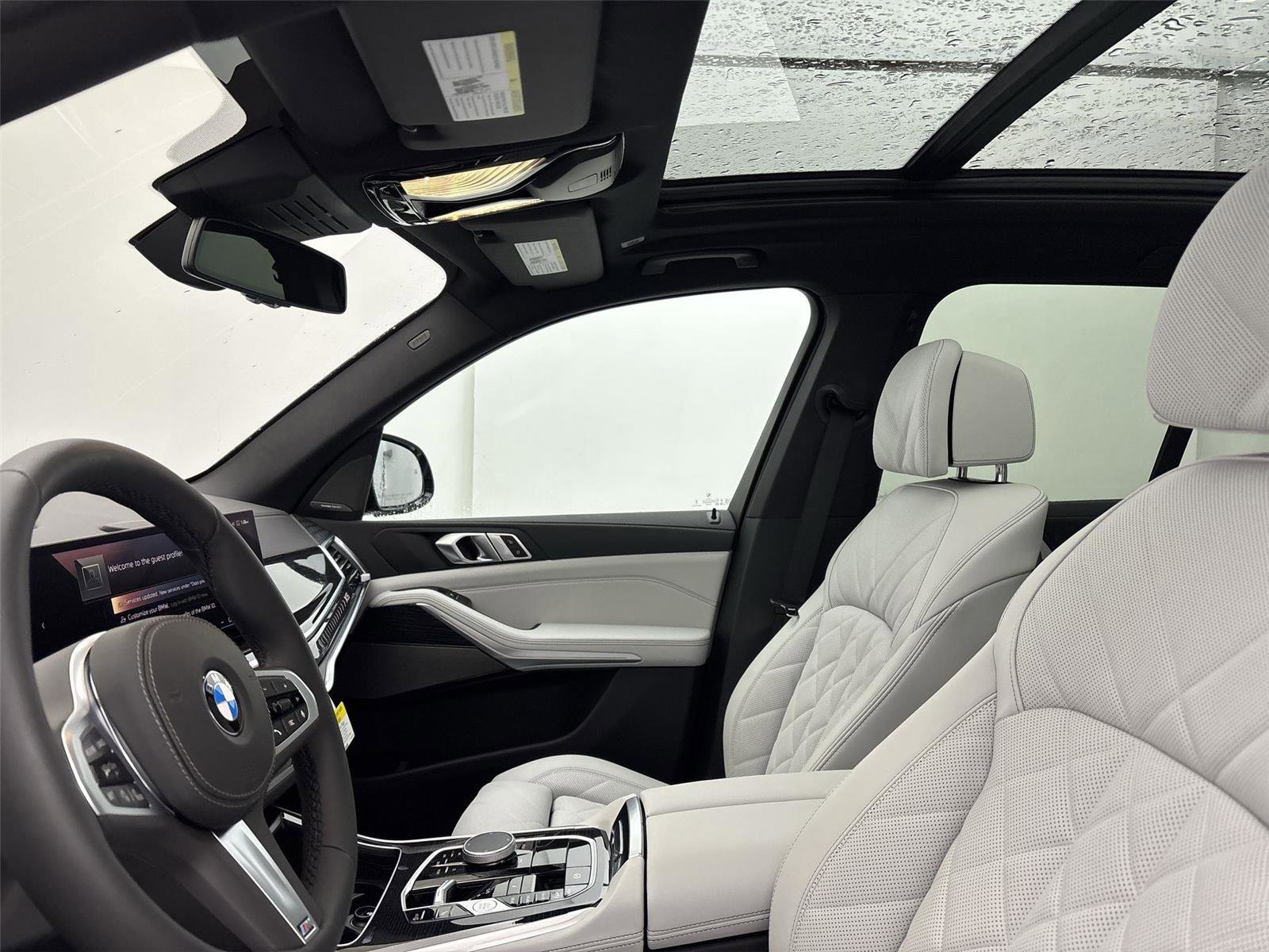 New 2026 BMW X5 xDrive40i w/ M Sport Package image 24