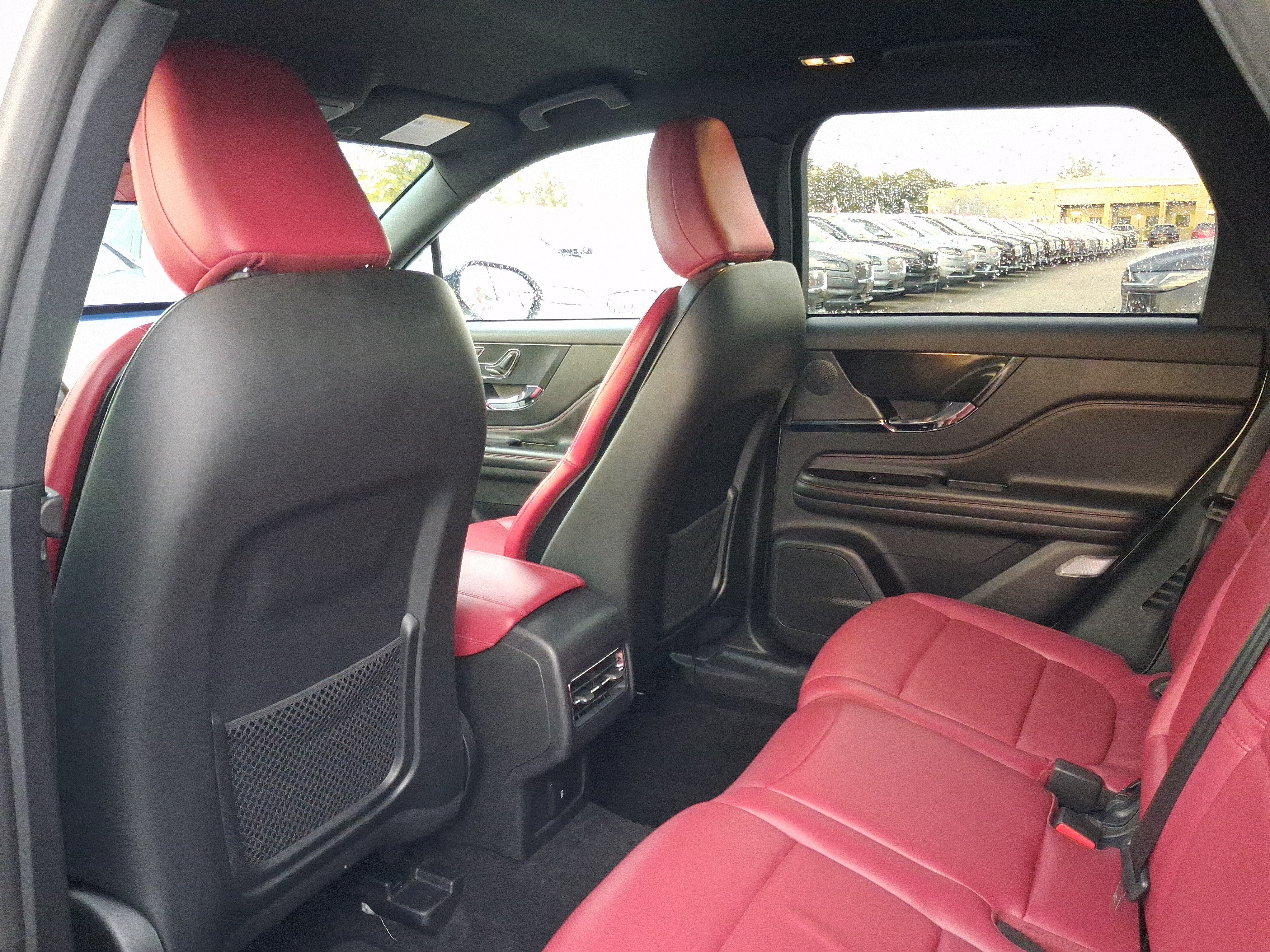 Used 2024 Lincoln Corsair Reserve w/ Jet Appearance Package FWD image 5