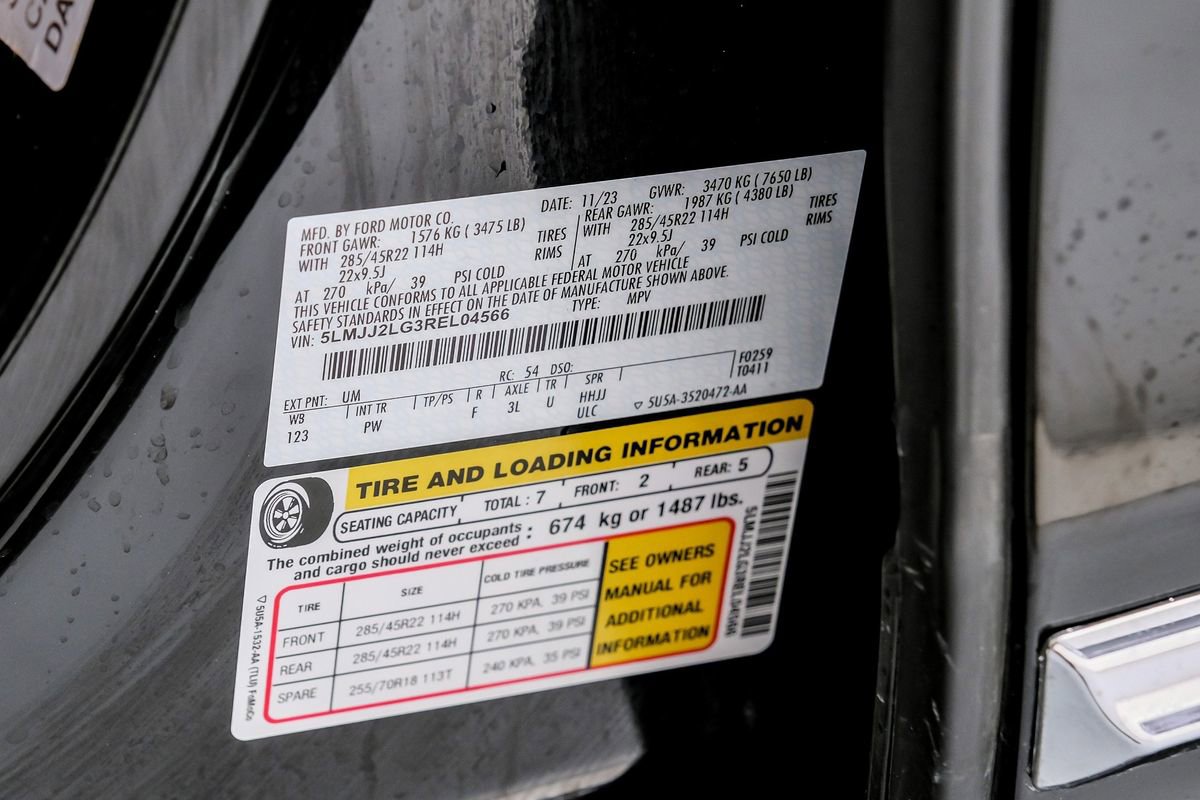 Used 2024 Lincoln Navigator Reserve image 61