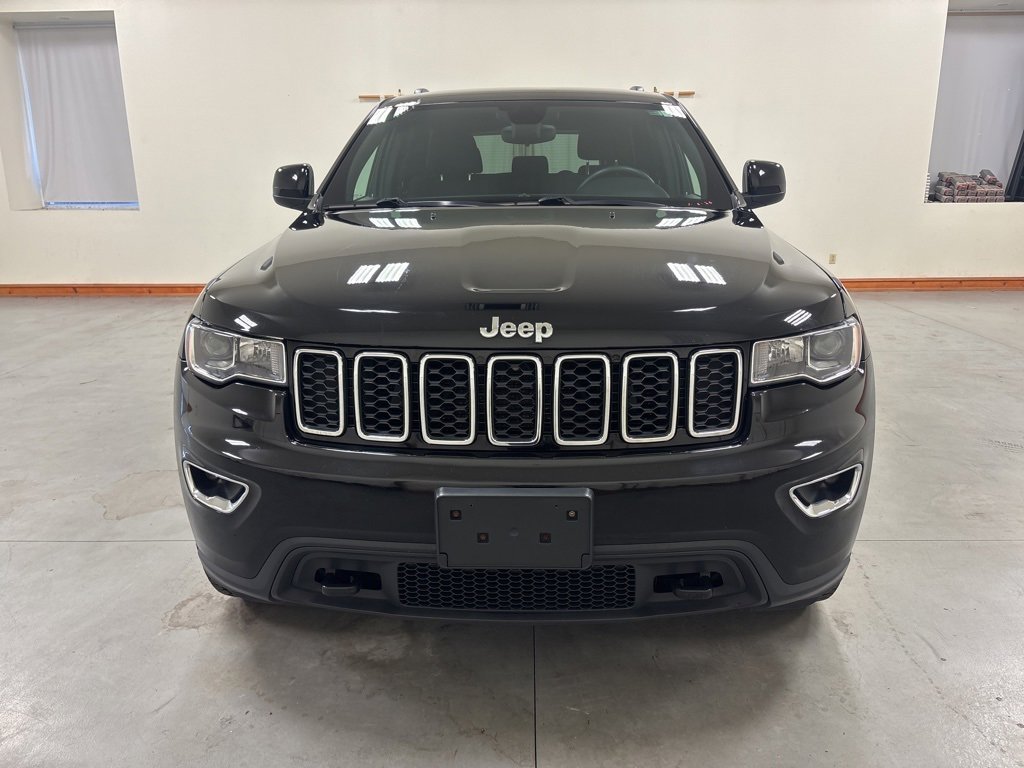 Used 2017 Jeep Grand Cherokee Laredo w/ Quick Order Package 23E image 3