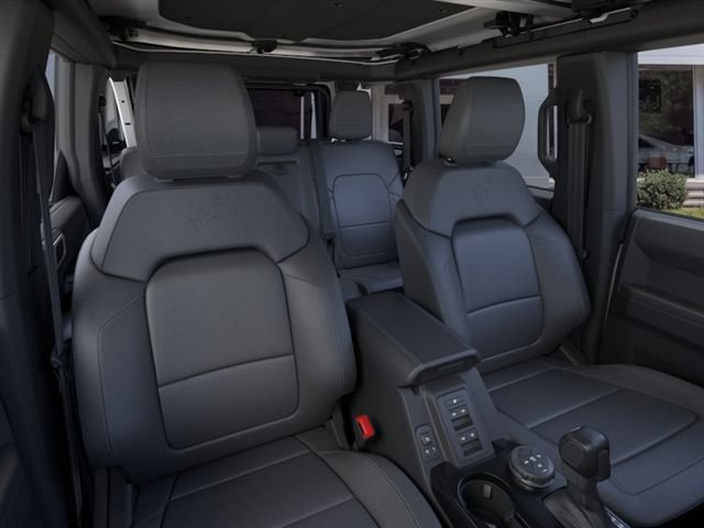 New 2026 Ford Bronco Outer Banks w/ Black Appearance Package AWD/4WD image 10