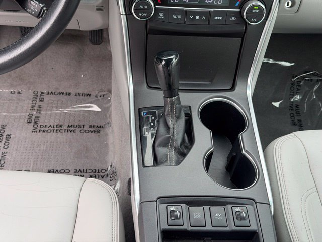 Used 2017 Toyota Camry XLE FWD image 17
