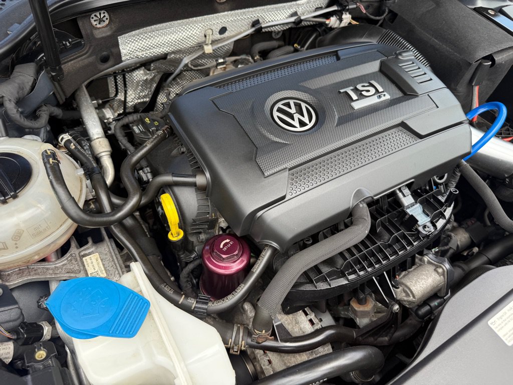 Used 2016 Volkswagen Golf 4-Door AWD/4WD image 34