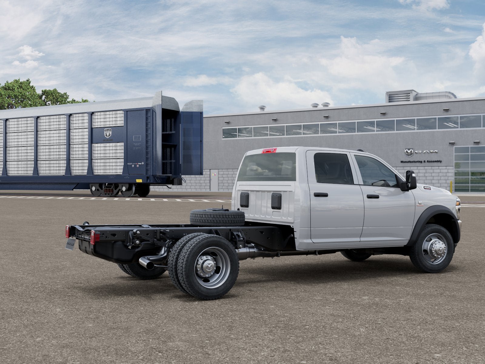 New 2026 RAM 4500 Tradesman w/ Chrome Appearance Group AWD/4WD image 2