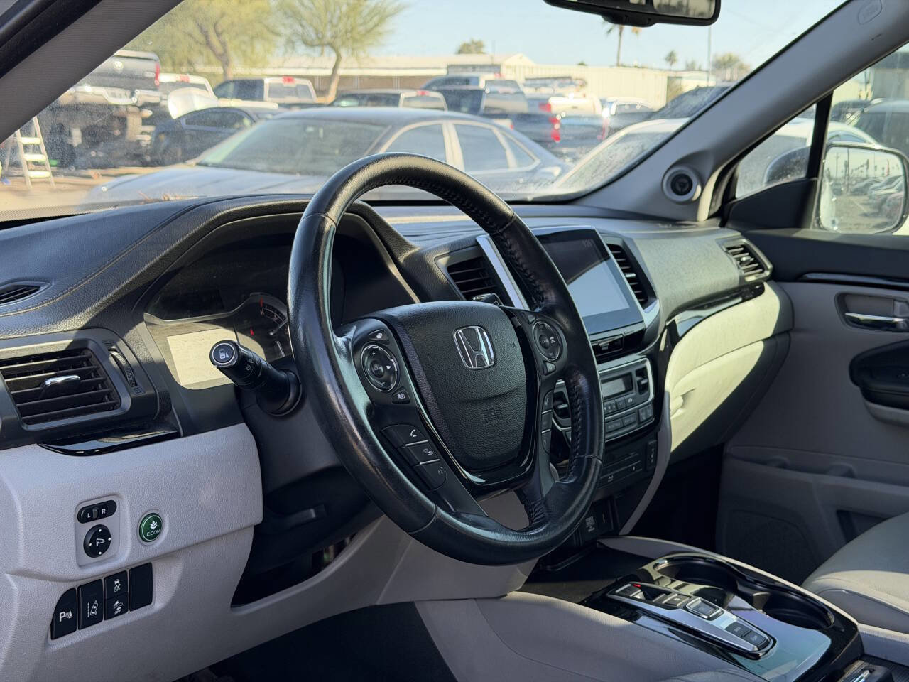 Used 2016 Honda Pilot Touring image 16