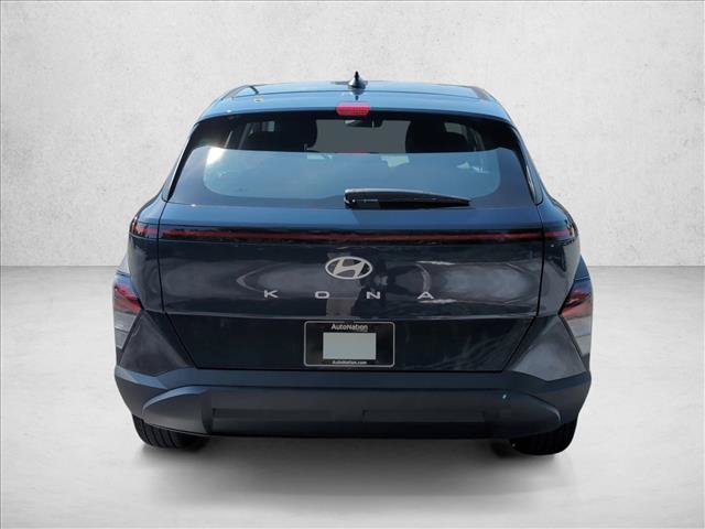 New 2027 Hyundai Kona SE FWD image 6