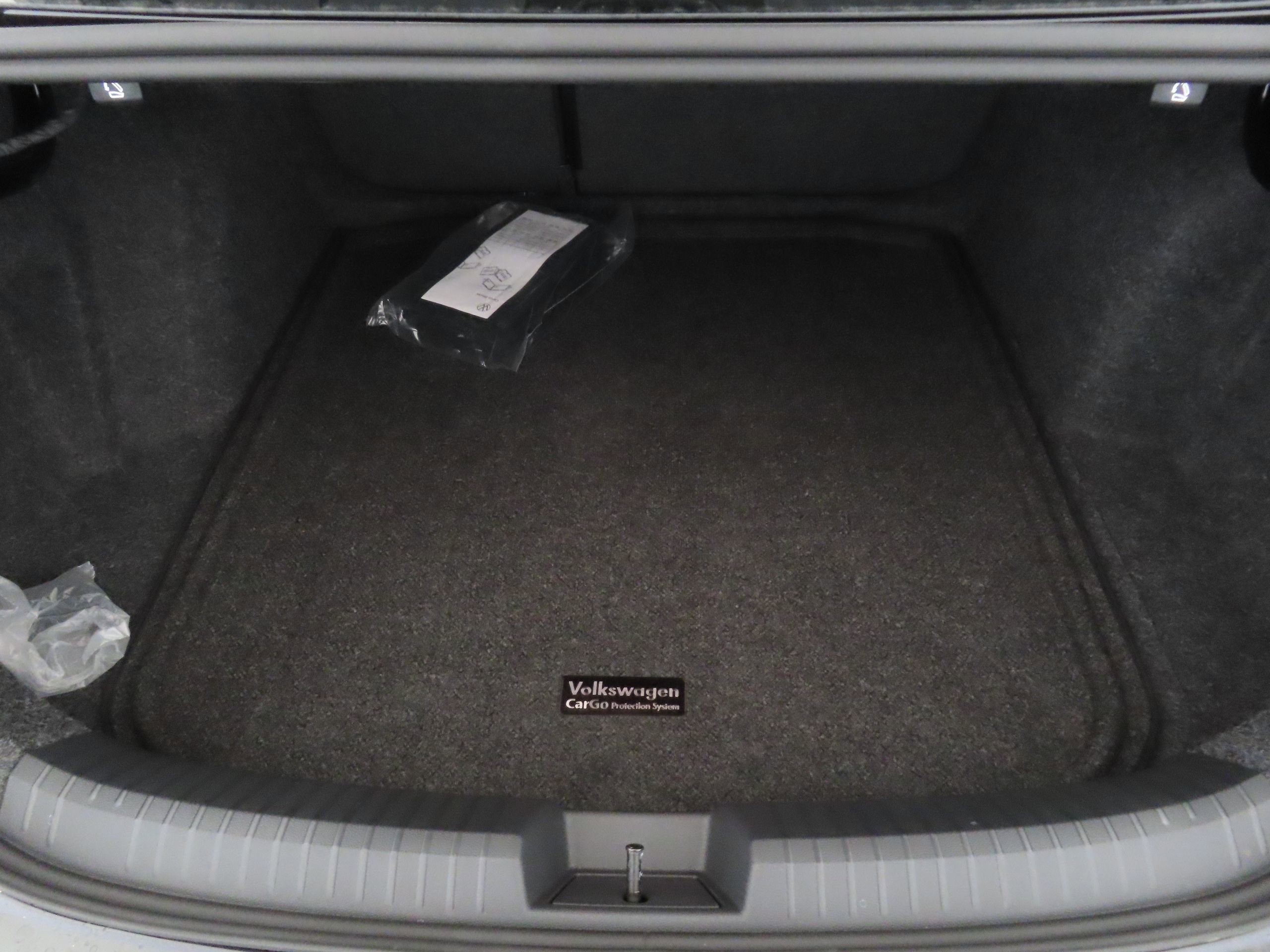 New 2026 Volkswagen Jetta SEL image 24