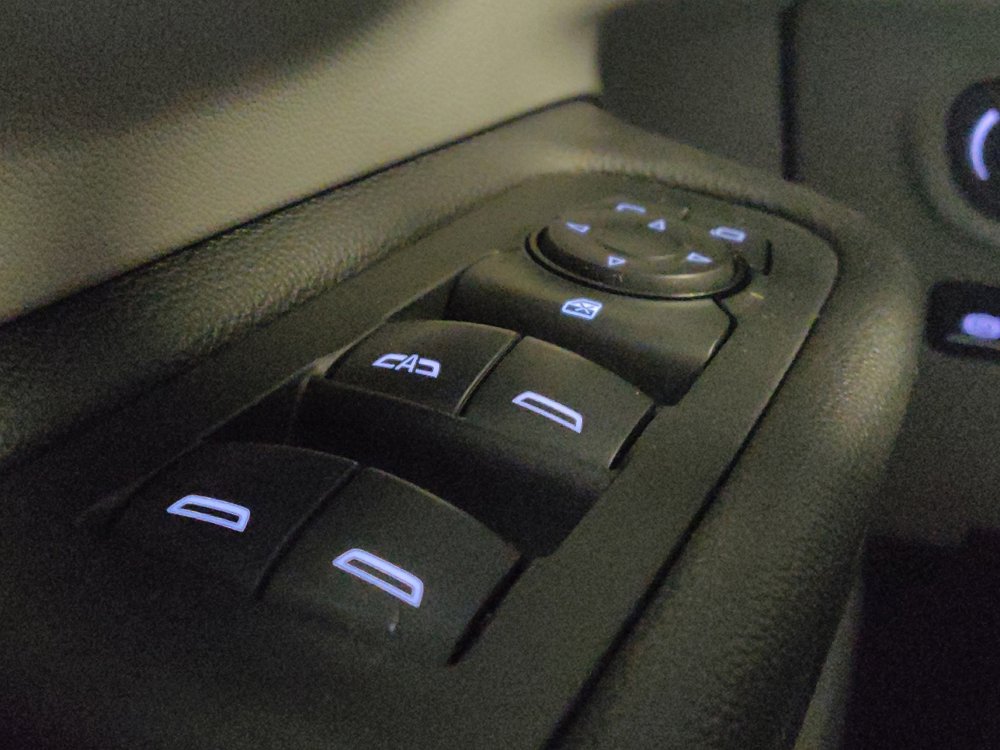 Used 2022 GMC Terrain SLT AWD/4WD image 27
