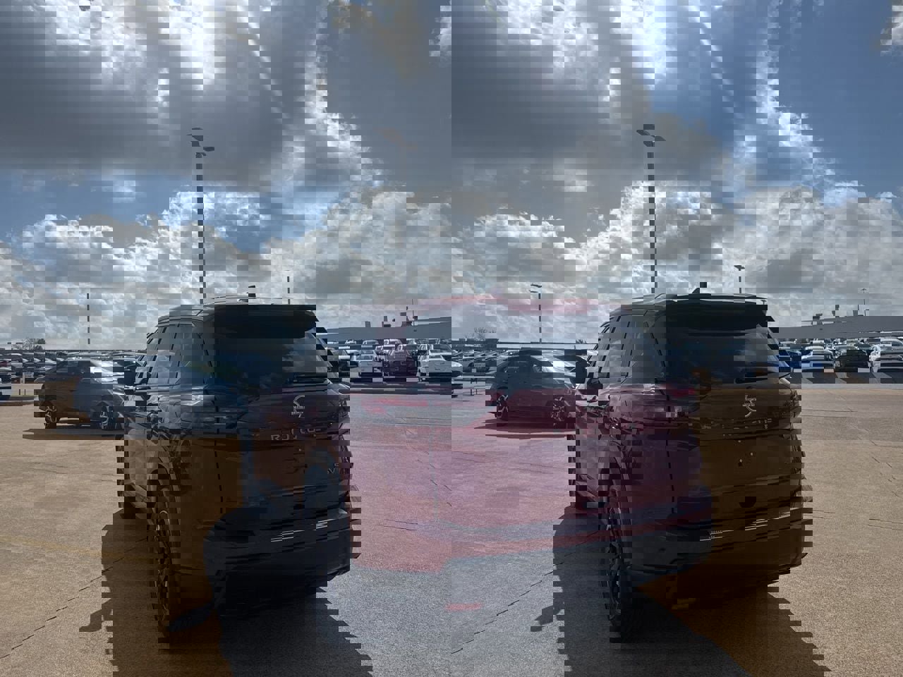 Certified 2024 Nissan Rogue SV image 16