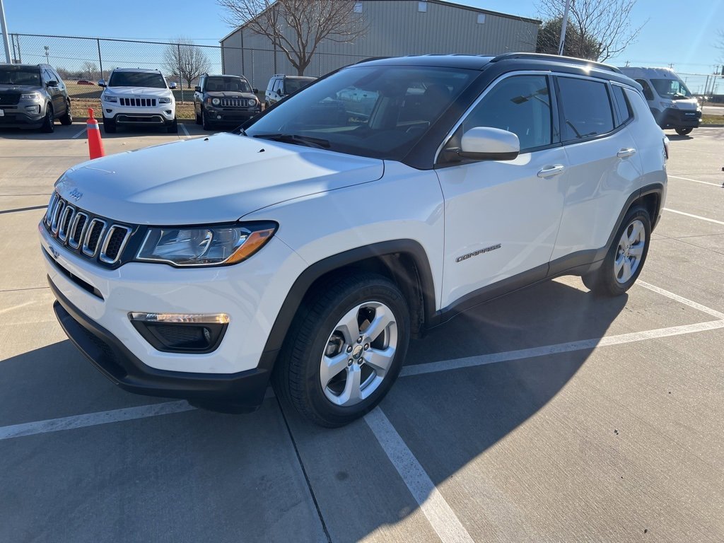 Used 2018 Jeep Compass Latitude w/ Popular Equipment Group image 2