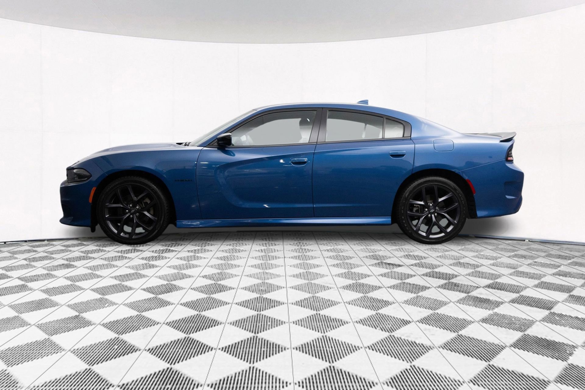 Used 2021 Dodge Charger R/T w/ Blacktop Package image 6