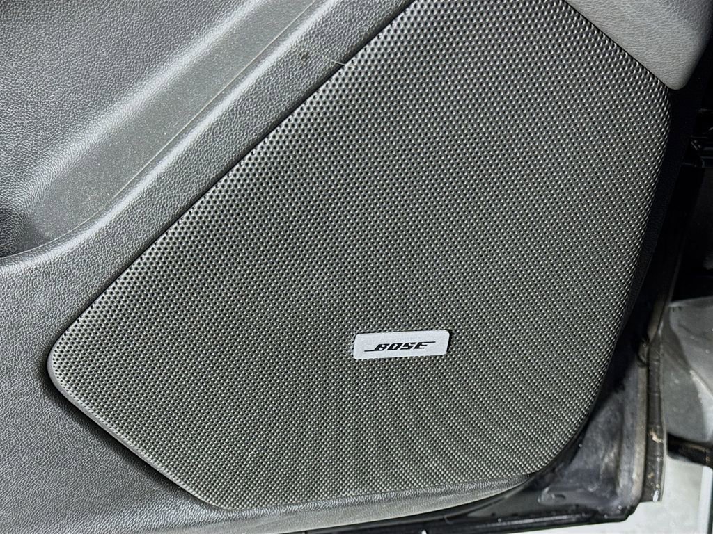 Used 2020 Cadillac XT6 Premium Luxury w/ LPO, Floor Liner Package image 18