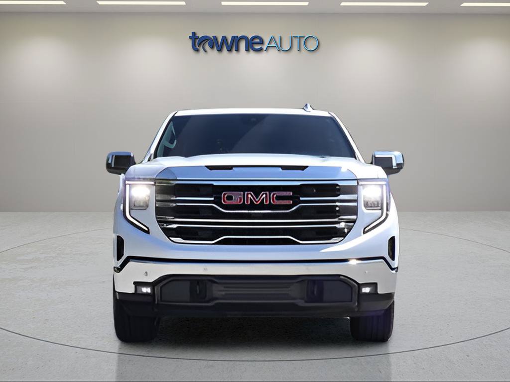 Used 2024 GMC Sierra 1500 SLT w/ SLT Premium Plus Package AWD/4WD image 11