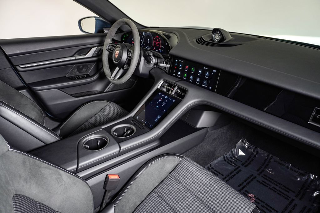 Certified 2025 Porsche Taycan AWD/4WD image 14