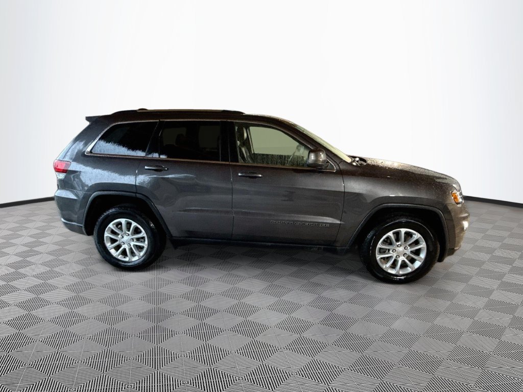 Used 2021 Jeep Grand Cherokee Laredo X RWD image 5