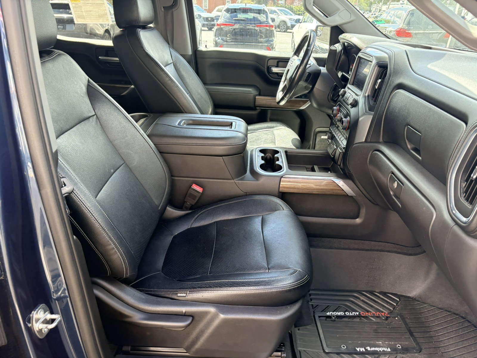 Used 2020 Chevrolet Silverado 1500 RST AWD/4WD image 25