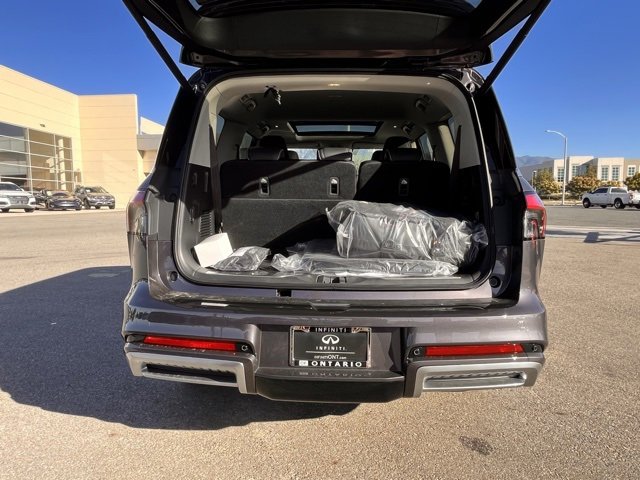 New 2026 INFINITI QX80 Luxe image 28