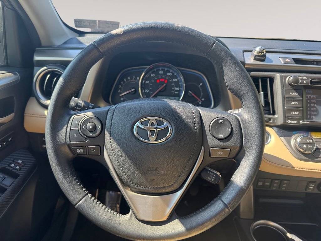 Used 2015 Toyota RAV4 Limited AWD/4WD image 12