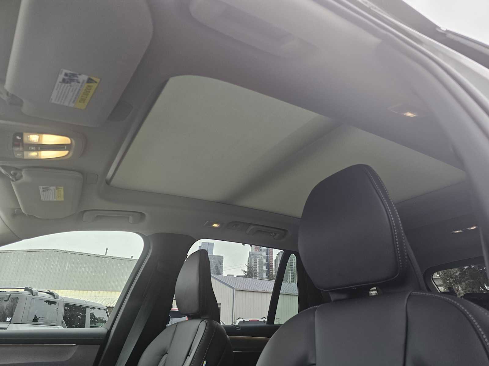 New 2026 Volvo XC90 T8 Ultra w/ Protection Package Premier image 24