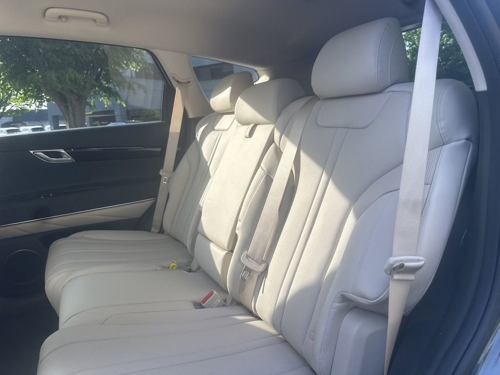 New 2025 Genesis GV80 2.5T Standard image 31