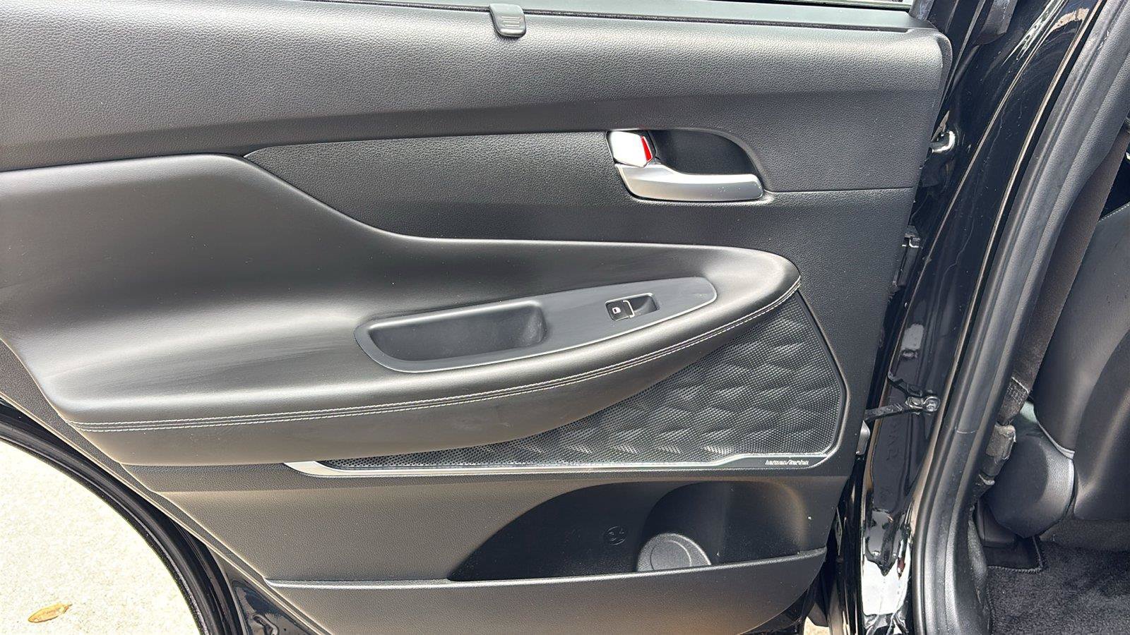 Used 2023 Hyundai Santa Fe SEL w/ Premium Package FWD image 17