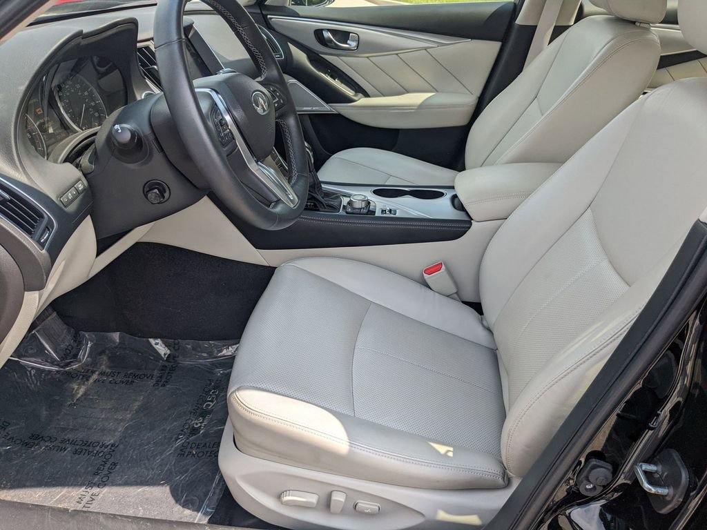 Used 2023 INFINITI Q50 Luxe w/ Cargo Package image 11