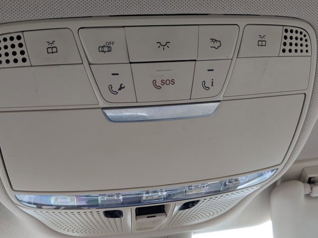 Used 2018 Mercedes-Benz GLC 300 image 11