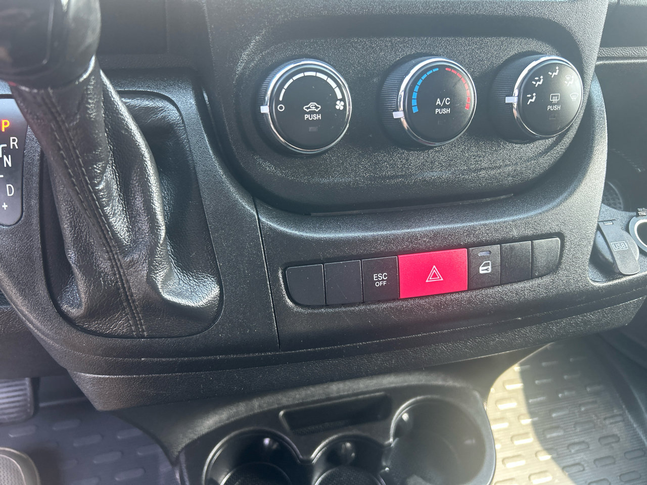 Used 2020 RAM ProMaster 3500 image 21