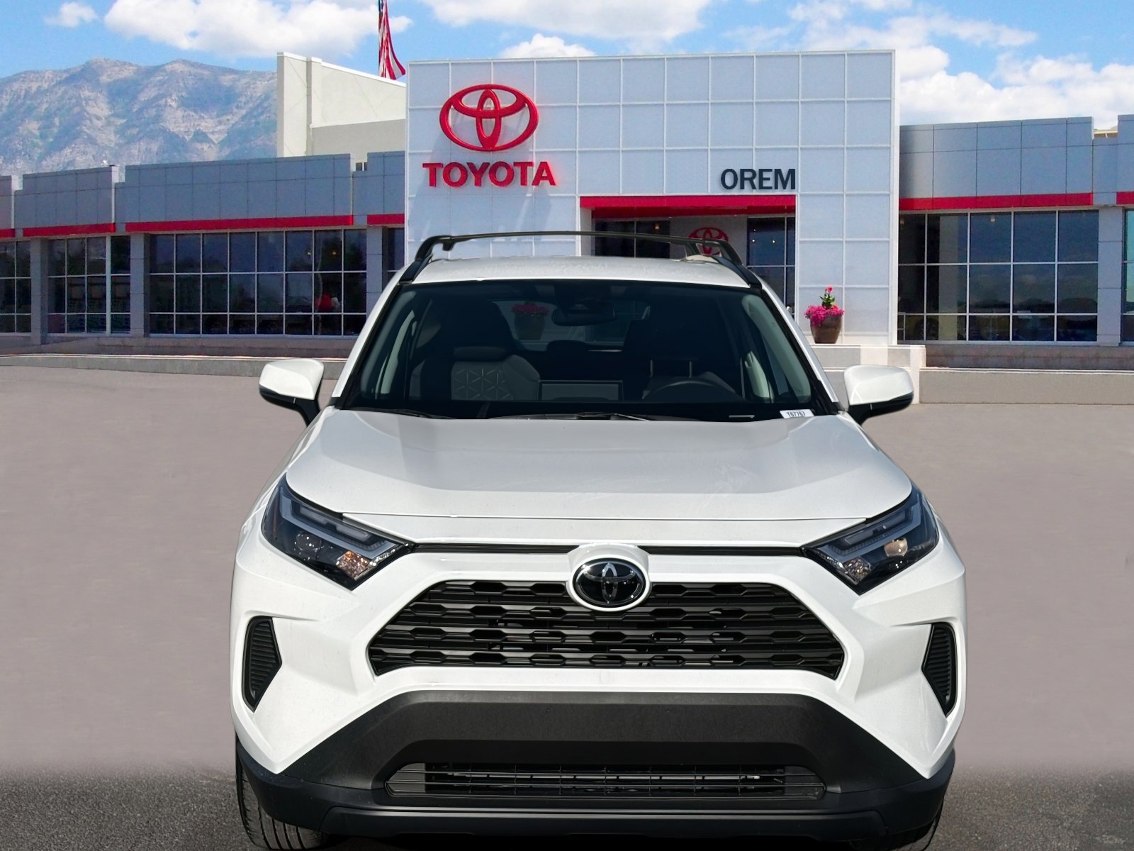 New 2025 Toyota RAV4 XLE image 2