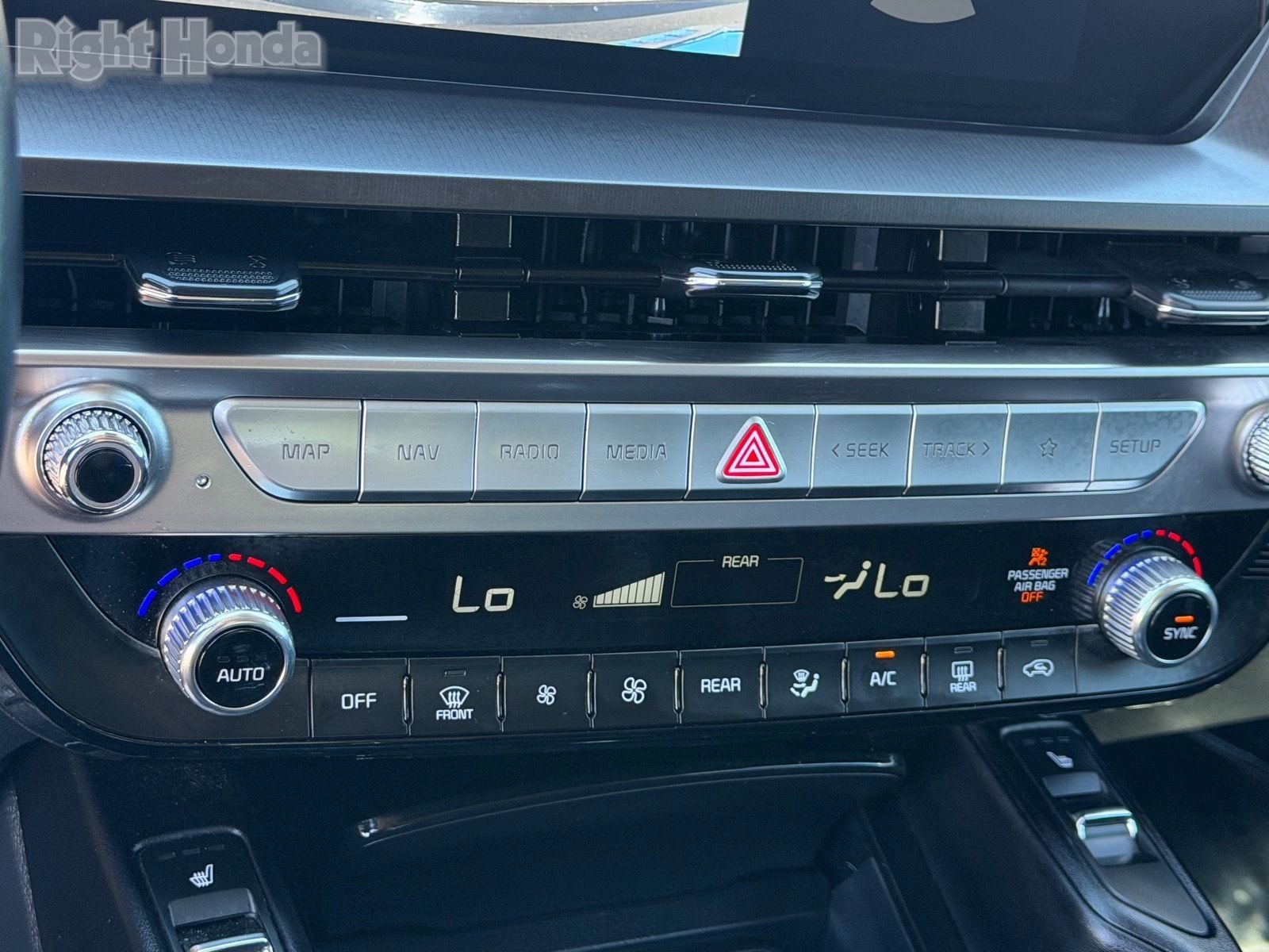 Used 2025 Kia Telluride S image 30