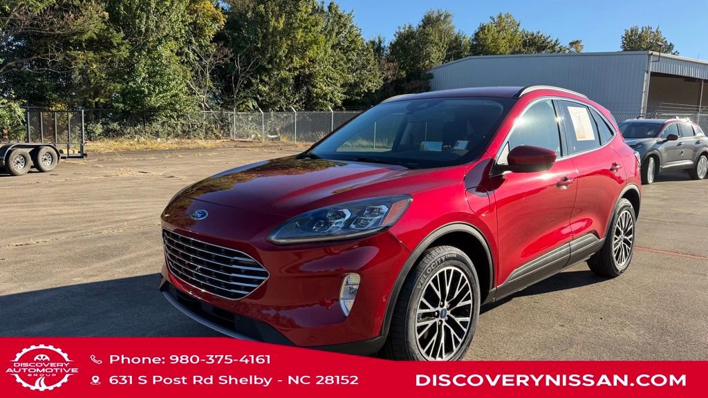 Used 2022 Ford Escape Titanium w/ Titanium Premium Package image 2