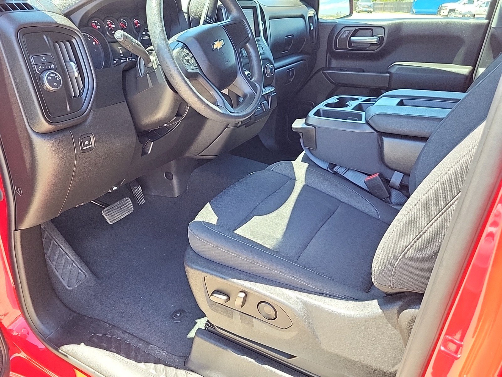 Used 2022 Chevrolet Silverado 1500 Custom RWD image 13