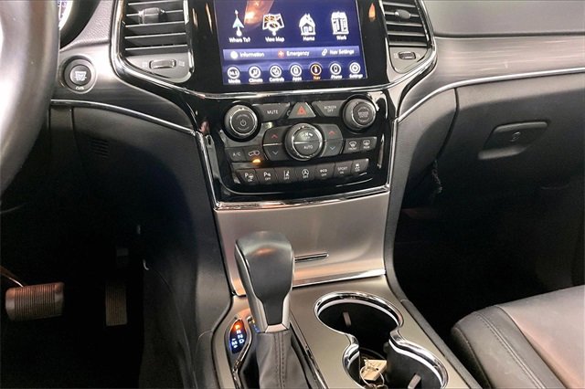 Used 2021 Jeep Grand Cherokee Limited w/ Premium Lighting Group image 9