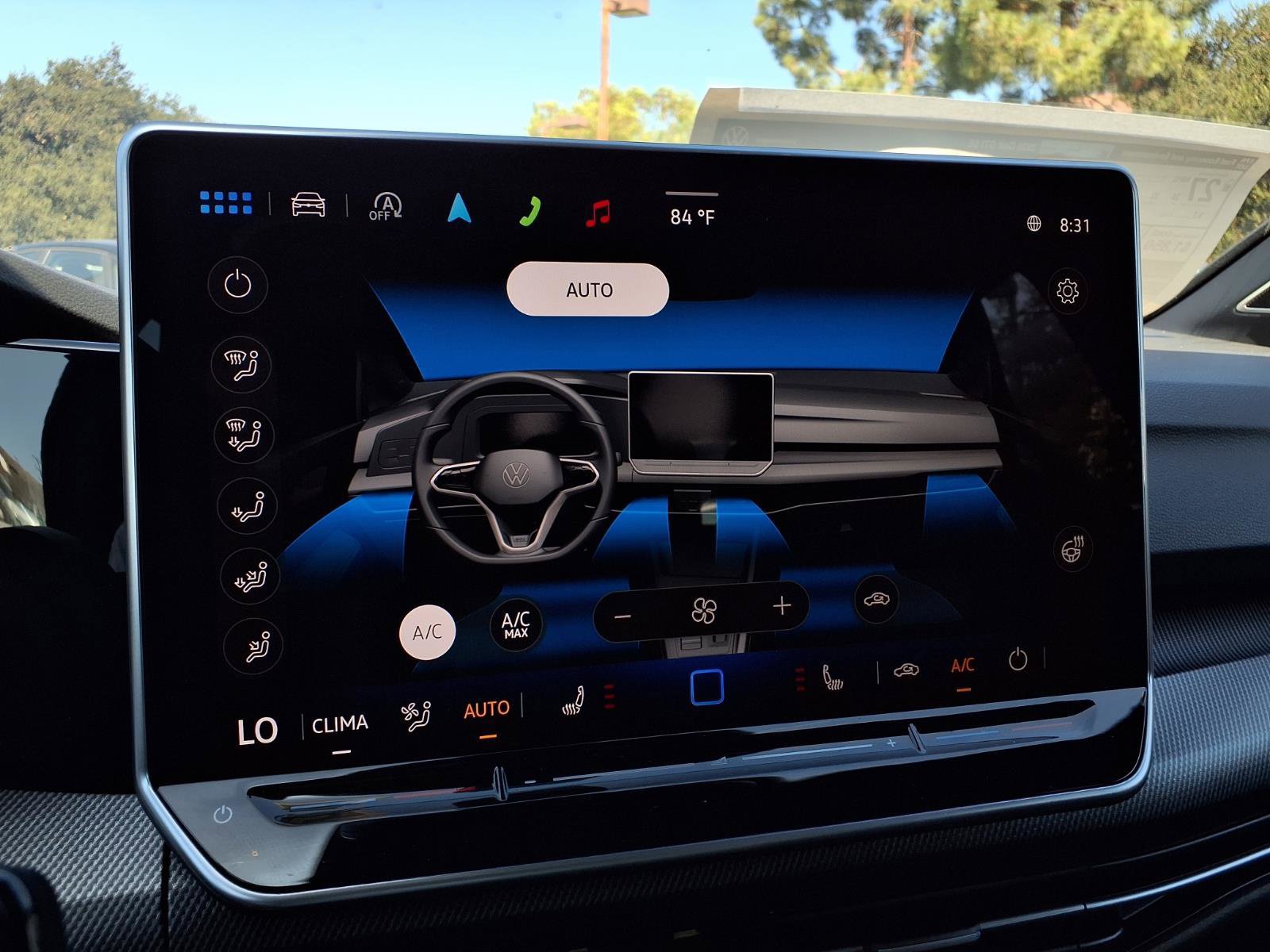 New 2026 Volkswagen GTI SE FWD image 10