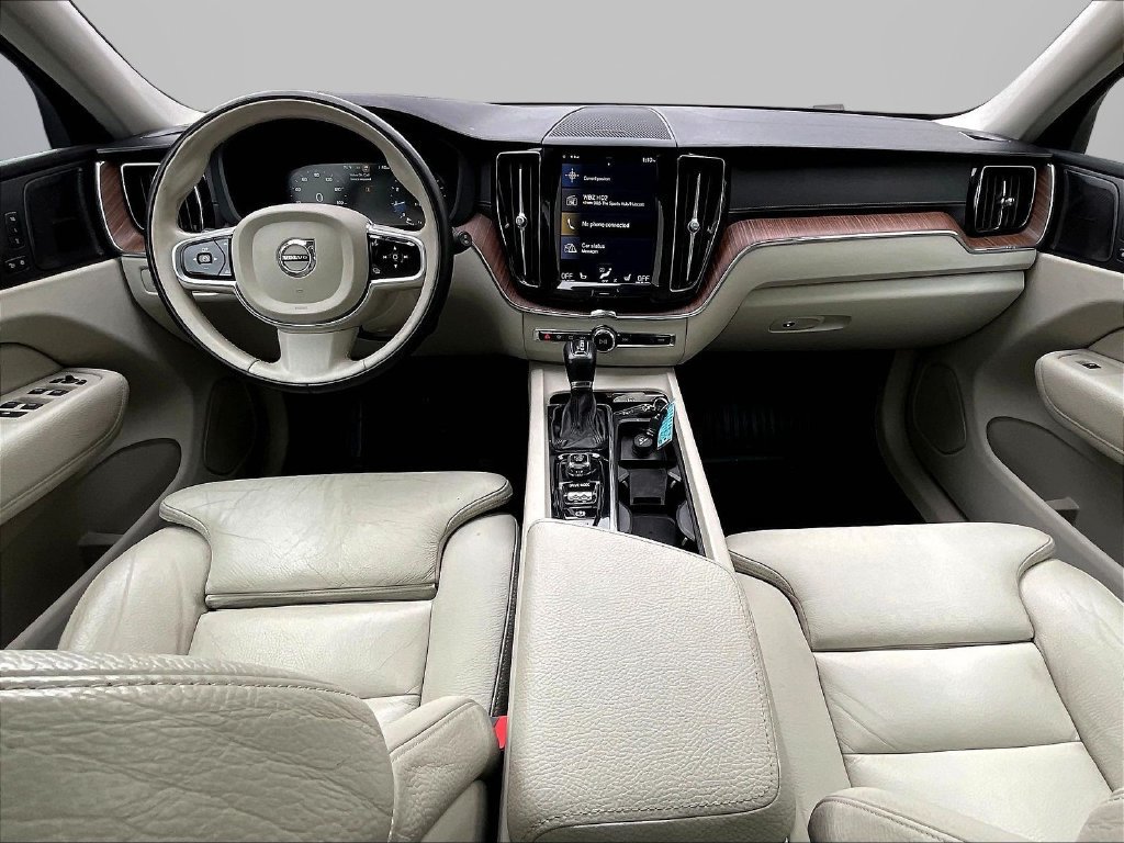 Used 2019 Volvo XC60 T6 Inscription w/ Protection Package AWD/4WD image 9