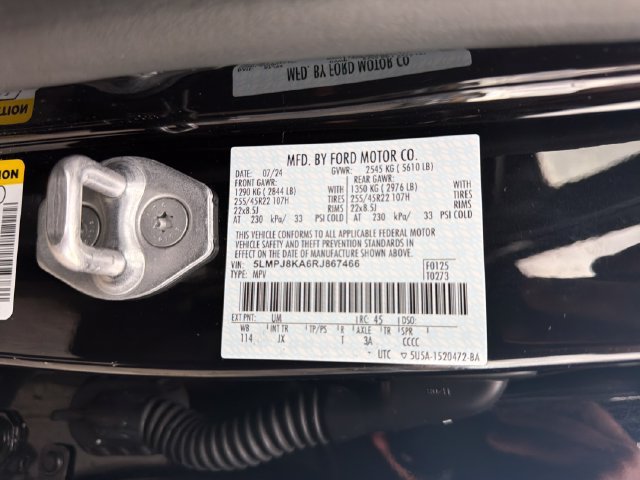 Certified 2024 Lincoln Nautilus Reserve w/ Equipment Group 202A AWD/4WD image 33